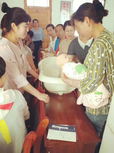 “天水白娃娃”家政劳务品牌照片 5